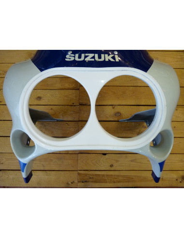 Cache phare Suisse GSXR 750/1100