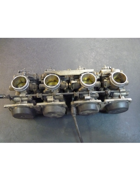 Rampe de carburateurs GSXR 1100 86/88