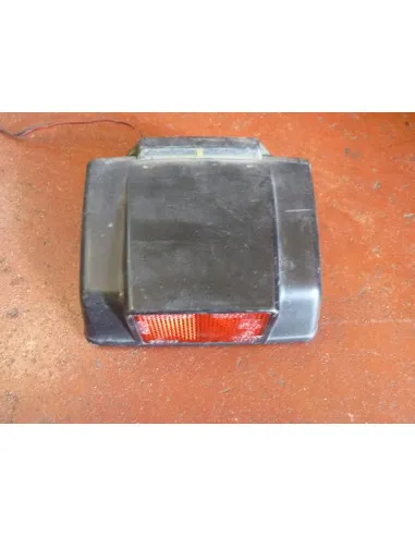 Eclairage de plaque GSXR 750/85