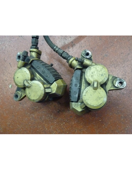 Paire d'etriers GSXR 85/88