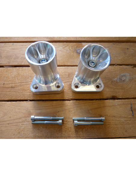 Roulettes alu/alu.