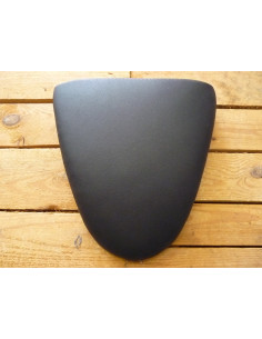 Fonds de selle garnis.