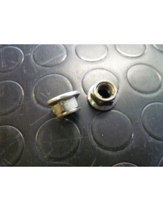 Ecrou de porte couronne GSXR 750/1100