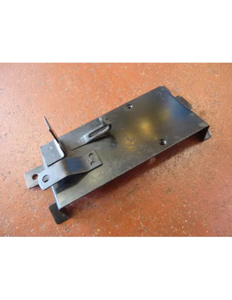 Support relais GSXR 750/1100