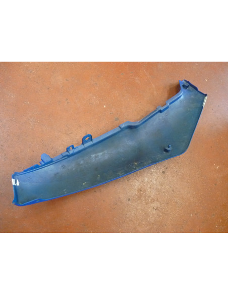 Flanc arrière droit GSXR 1100/90