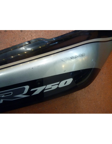 Flanc arrière GSXR 750/91