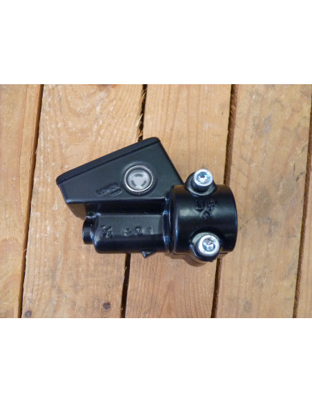 Maitre cylindre embrayage GSXR 750/1100