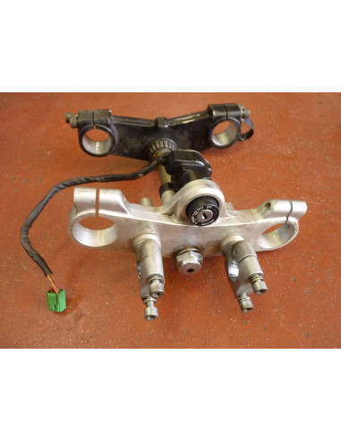 Paire de tés GSXR 750/1100 88/89  - 2