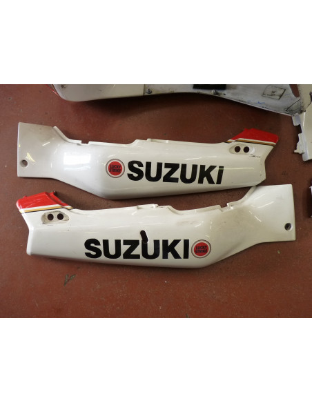 Carenage GSXR 1100 93/94 Lucky Strike  - 4