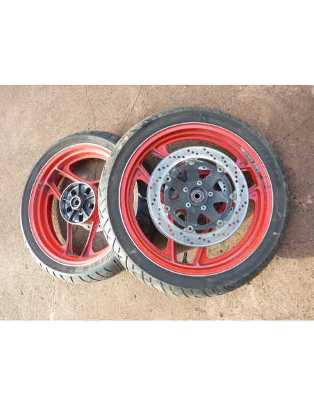Paire de jante GSXR 1100 86/87  - 2