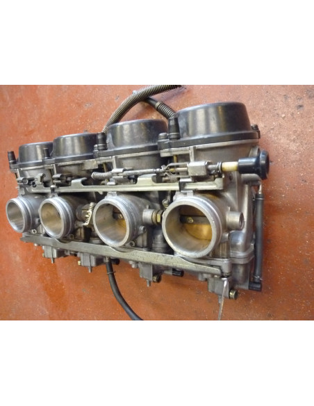 Rampe de carburateurs GSXR 750/91  - 4