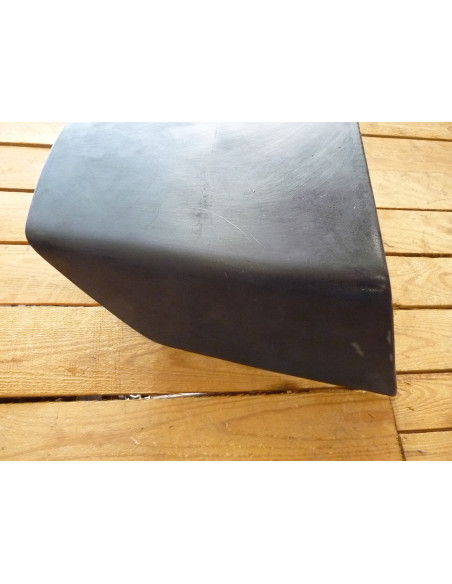 Capot de selle carbone GSXR 750-1100 86-88  - 3