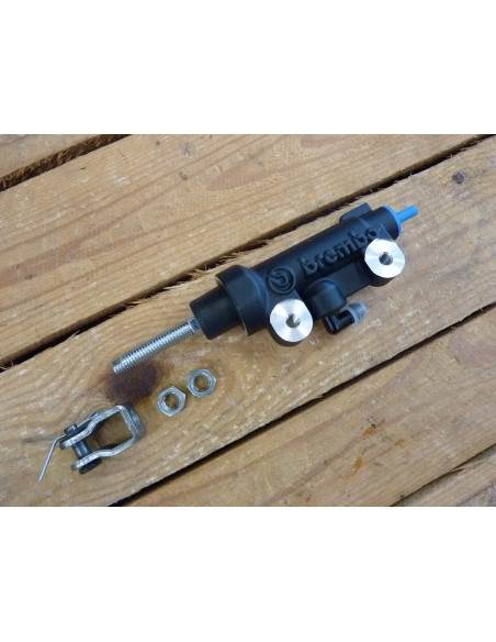 Cilindro maestro de freno trasero Brembo  - 1