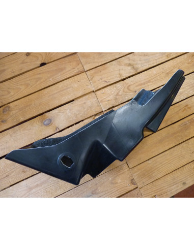 Garde boue arrière GSXR 750 88-90  - 2