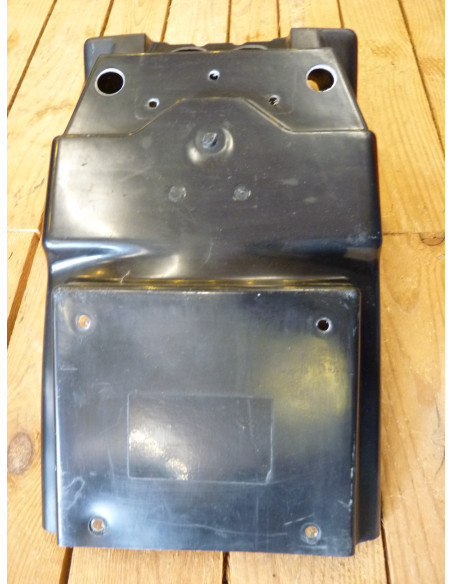 Garde boue arrière GSXR 750 88-90  - 3