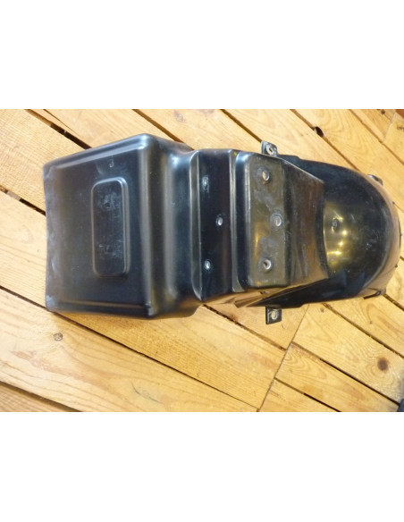 Garde boue arrière GSXR 110 86-88  - 2