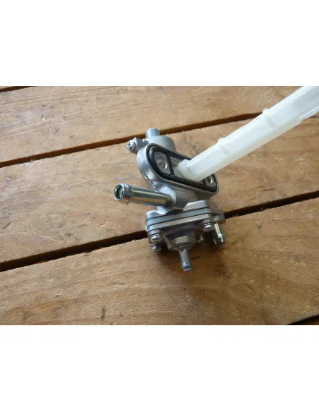 Robinet GSXR 750-1100 88-95  - 3