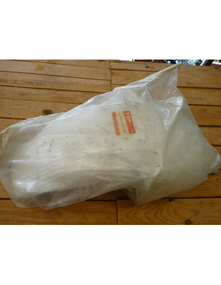 Garde boue avant GSXR 750 86-87  - 1