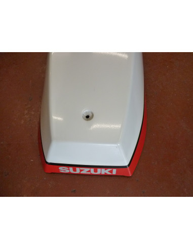 CAPOT DE SELLE GSXR 750-1100 88-90  - 4