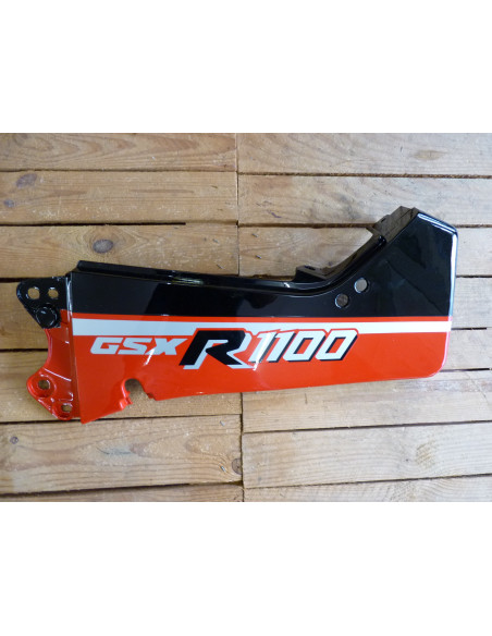 Flanc arrière gauche GSXR 1100-87  - 1