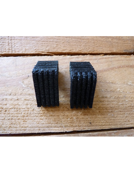 Caoutchouc de réservoir GSXR 750-1100 85-95  - 3