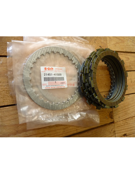 Kit disques embrayage GSXR 1000 05-06  - 2