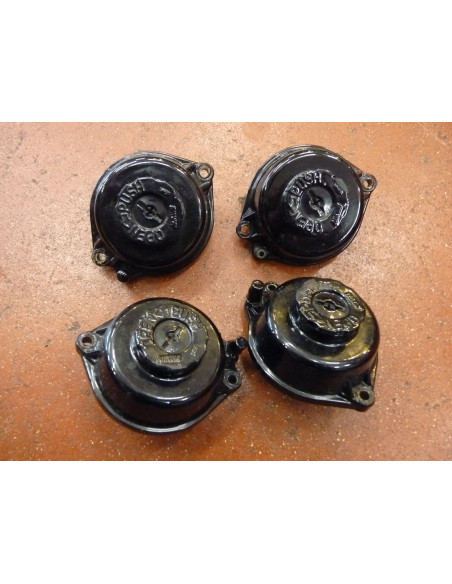 Chapeaux de carburateurs GSXRR 750 RK  - 1