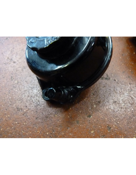 Chapeaux de carburateurs GSXRR 750 RK  - 3