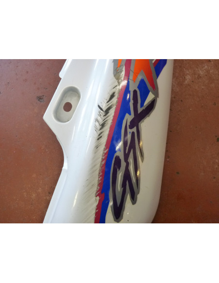 Flanc arrière GSXR 750-95  - 2