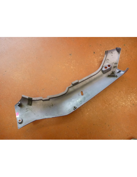 Flanc arrière GSXR 1100-95  - 3