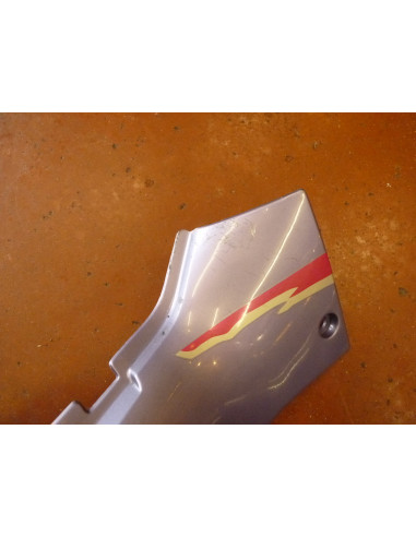 Flanc arrière GSXR 1100-95  - 3