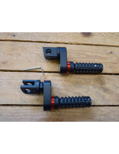 Repose pieds réglables GSXR 750-1100 88-95  - 3