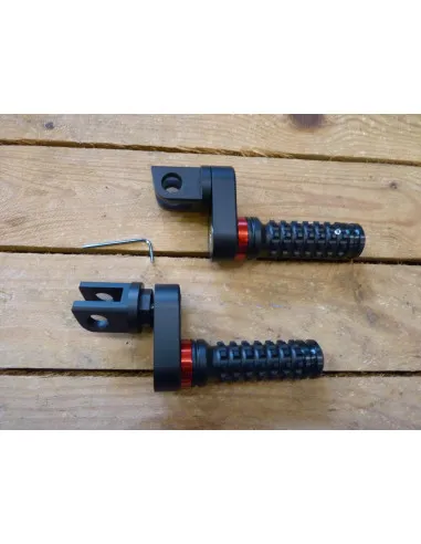 Repose pieds réglables GSXR 750-1100 88-95  - 3