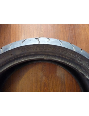 Pneu arrière 180/190 x 17  - 8