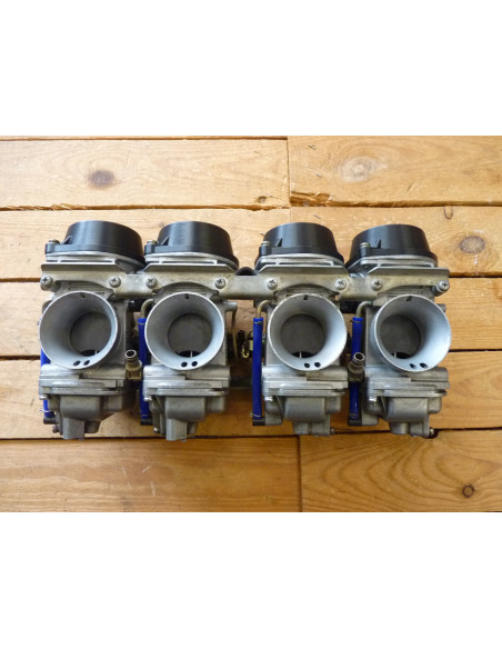 Rampe de carburateurs GSXR 750 90-91  - 3
