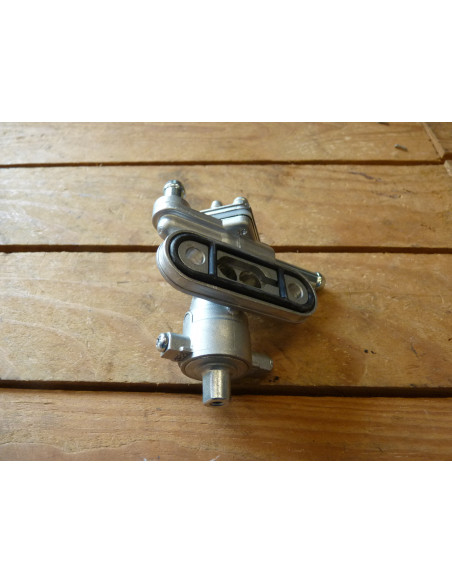 Robinet GSXR 750-1100 88-95  - 1