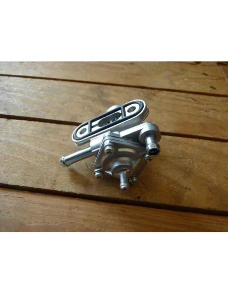 Robinet GSXR 750-1100 88-95  - 2