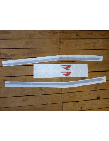 Stickers rouge-noir GSXR 1100-90  - 6