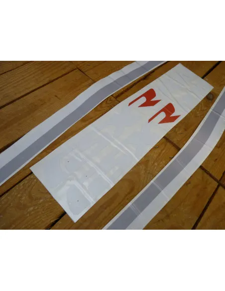 Stickers rouge-noir GSXR 1100-90  - 2