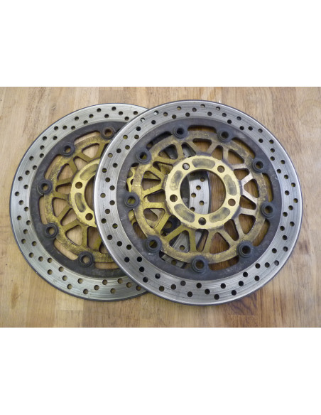 Paire de disques GSXR 750-1100 88-95  - 4