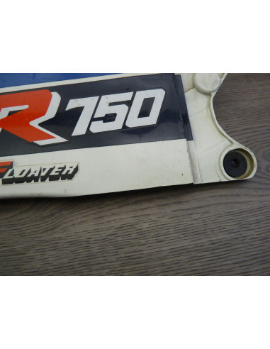 Flanc arrière GSXR 750 85-86  - 2