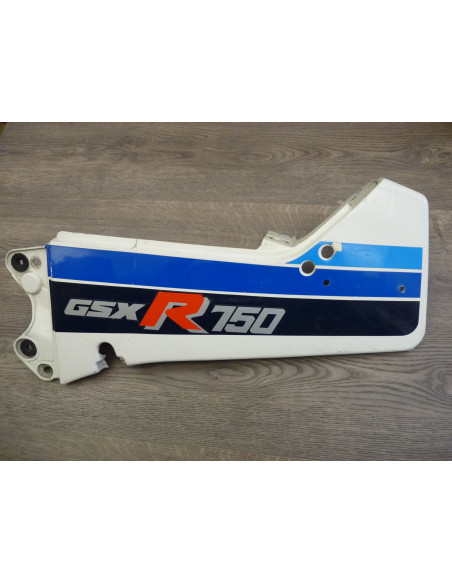 Flanc arrière gauche GSXR 750-85  - 1