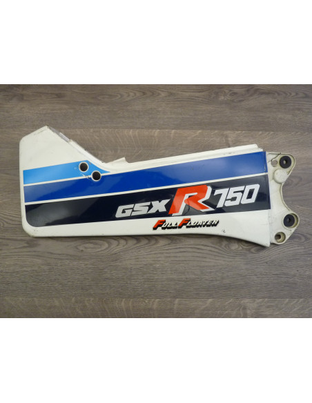 Flanc arrière gauche GSXR 750-85  - 2