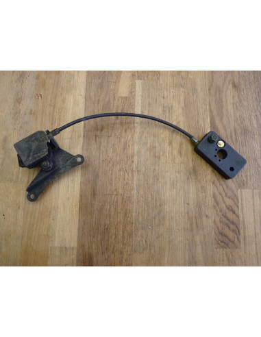 Kit serrure de selle GSXR 750-85  - 1