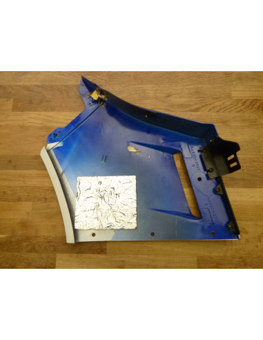 Flanc avant droit GSXR 1100-88  - 2
