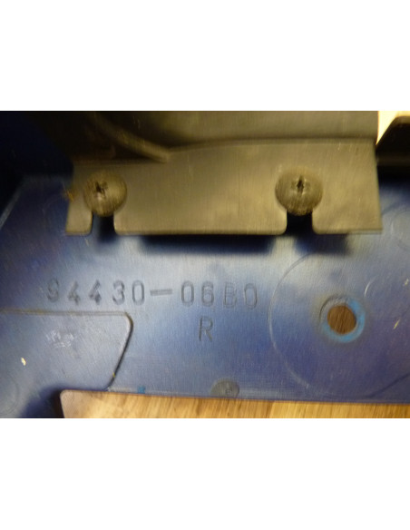 Flanc avant droit GSXR 1100-87  - 3