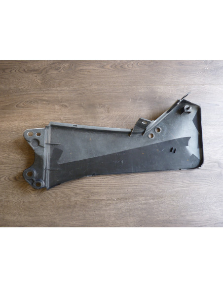 Flanc arrière droit GSXR 750-86  - 1