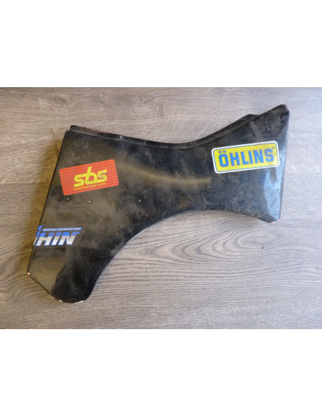Flancs sous selle GSXR 750-1100 85-88  - 7