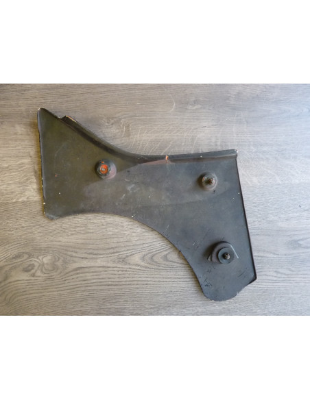 Flancs sous selle GSXR 750-1100 85-88  - 8