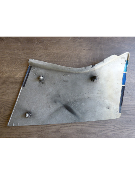 Flancs sous selle GSXR 750-1100 85-88  - 10